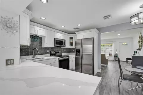 3871 NW 4th Pl, Lauderhill, FL 33311