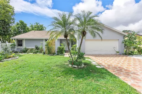 7310 NW 44th Ct, Lauderhill, FL 33319