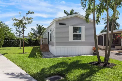 2907 Harbor Ln, Fort Lauderdale, FL 33312