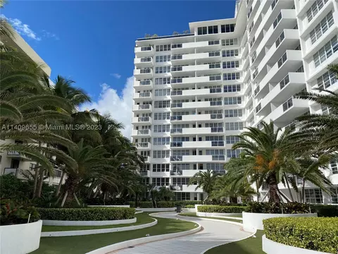 100 Lincoln Rd #939, Miami Beach, FL 33139