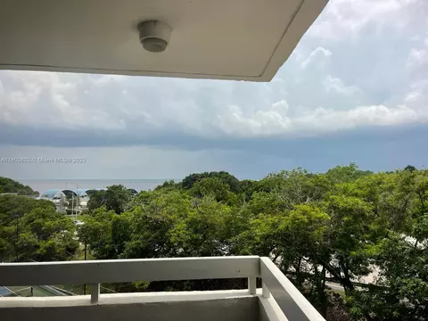 2501 Brickell Ave #509, Miami, FL 33129