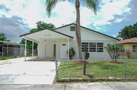 1473 W 35th St, Riviera Beach, FL 33404