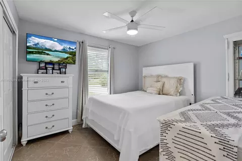 4641 Pine Ridge Rd, Naples, FL 34119 photo 13