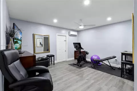 4641 Pine Ridge Rd, Naples, FL 34119 photo 16