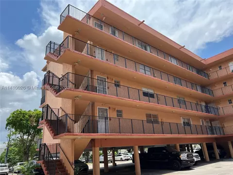 1910 W 56th St #3101, Hialeah, FL 33012