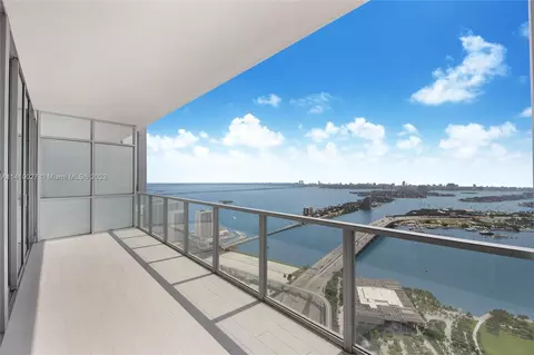 1100 Biscayne Blvd #5703, Miami, FL 33132