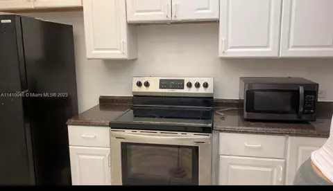 Undisclosed, Bay Harbor Islands, FL 33154