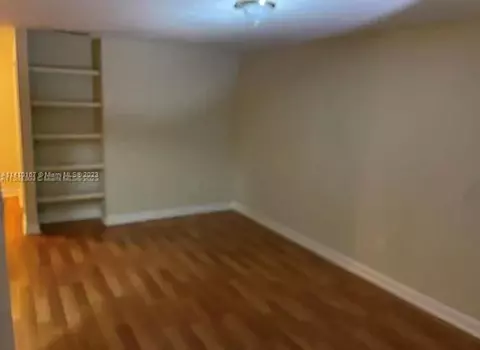 Undisclosed, Hialeah, FL 33015 photo 9