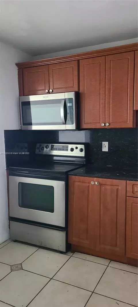 13499 Biscayne Blvd #1001, Miami, FL 33181
