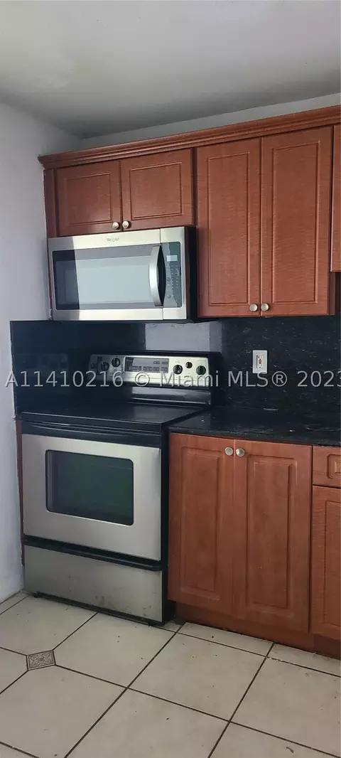 13499 Biscayne Blvd #1001, Miami, FL 33181