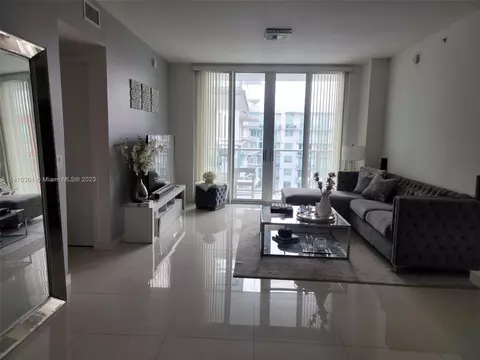 7825 NW 107th Ave #707, Doral, FL 33178