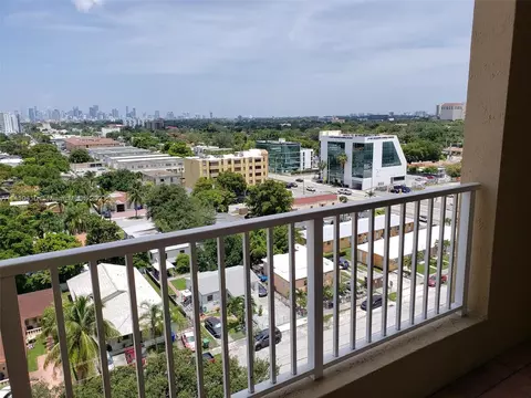 117 NW 42nd Ave #1115, Miami, FL 33126