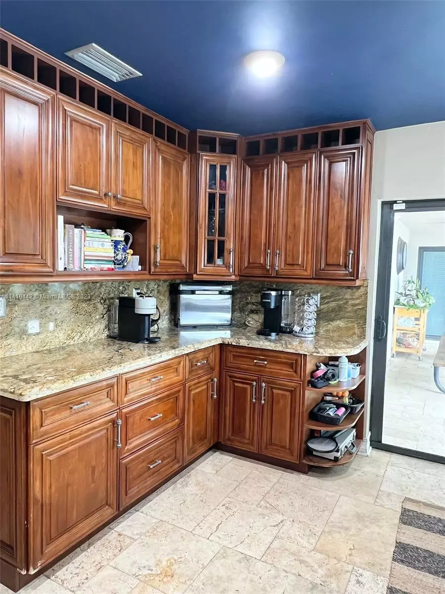  14710 Dade Pine Ave, Miami Lakes, FL 33014 photo 8