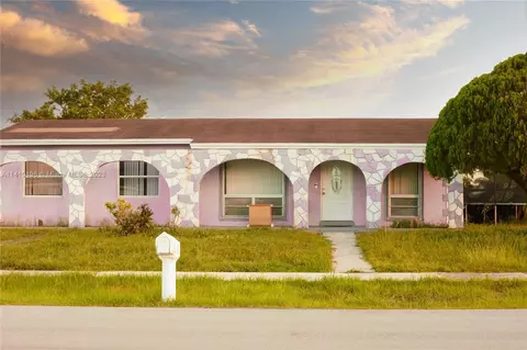 3420 NW 195th Ter, Miami Gardens, FL 33056
