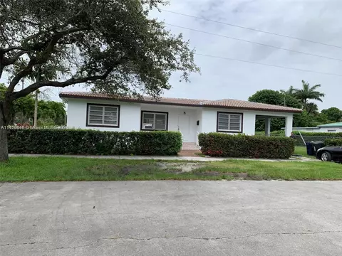 580 Lee Dr, Miami Springs, FL 33166 photo 1
