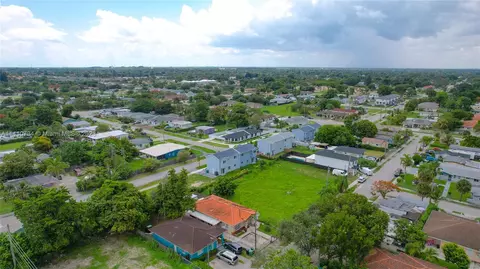 18326 SW 102nd Pl, Miami, FL 33157