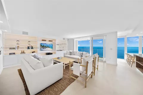 881 Ocean Dr #27D, Key Biscayne, FL 33149