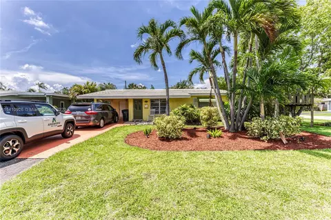 490 NW 37th St, Oakland Park, FL 33309