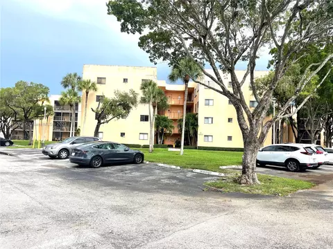 8600 SW 133rd Ave Rd #416, Miami, FL 33183
