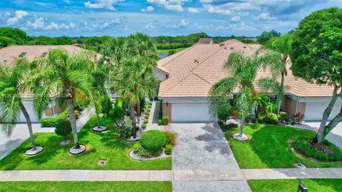 6967 Cairnwell Dr, Boynton Beach, FL 33472