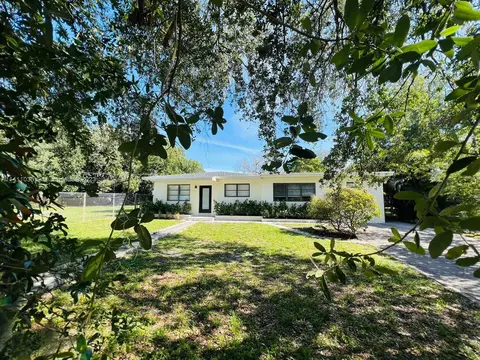 15215 NW River Dr, Miami, FL 33169