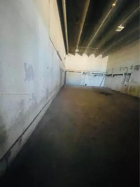 Undisclosed, Hialeah, FL 33012 photo 2