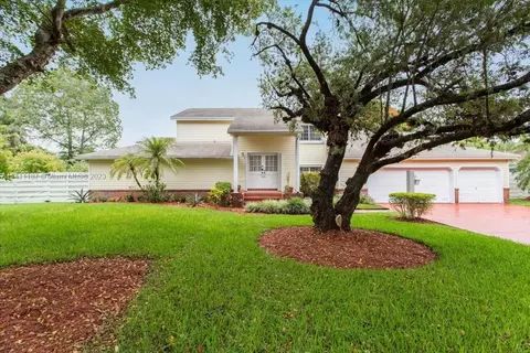 14510 SW 148th Ave, Miami, FL 33196