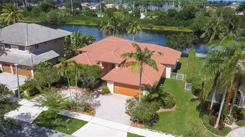1259 SW 172nd Ter, Pembroke Pines, FL 33029