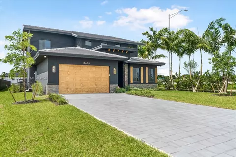 17650 SW 280 St, Homestead, FL 33030