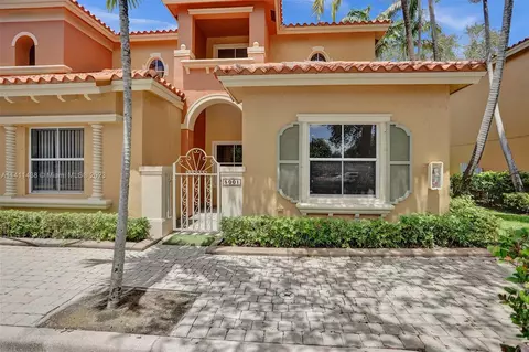 5001 Leeward Ln #2907, Fort Lauderdale, FL 33312