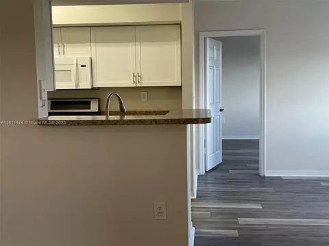 11631 SW 2nd St #20307, Pembroke Pines, FL 33025