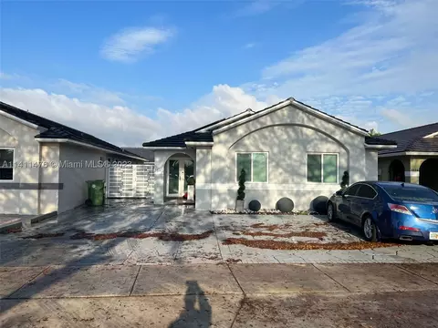 7540 W 4th Ct, Hialeah, FL 33014 photo 1