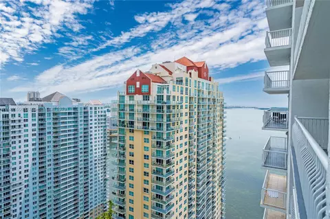 1200 Brickell Bay Dr #3606, Miami, FL 33131