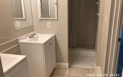 2925 Utopia Dr, Miramar, FL 33023 photo 11