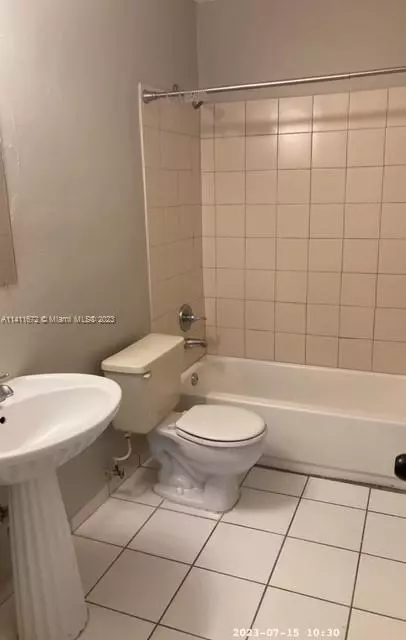2925 Utopia Dr, Miramar, FL 33023 photo 5