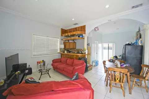 255 E 18 St, Hialeah, FL 33010 photo 22