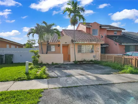 1121 SE 12th Ter, Homestead, FL 33035