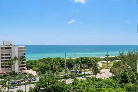 100 Bayview Dr #1014, Sunny Isles Beach, FL 33160