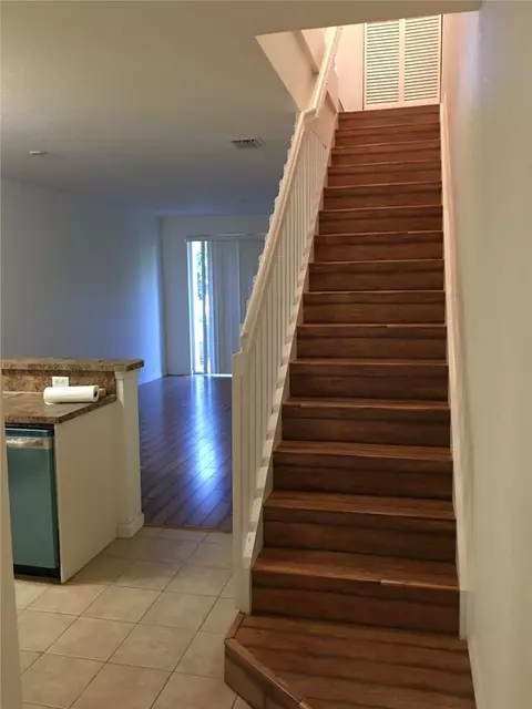 7601 E Treasure #923, North Bay Village, FL 33141
