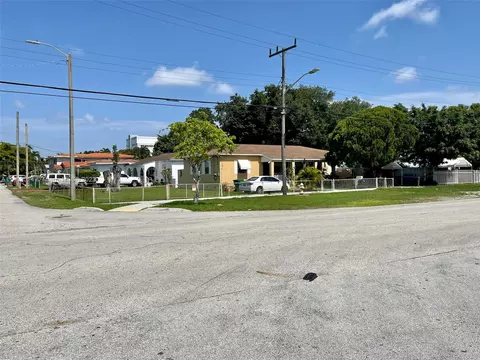 100 NW 35th Ave, Miami, FL 33125