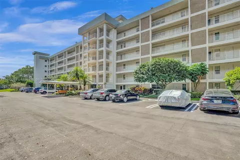 3100 N Course Ln #108, Pompano Beach, FL 33069