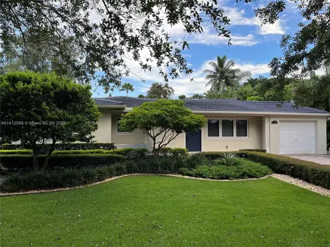 1122 Placetas Ave, Coral Gables, FL 33146