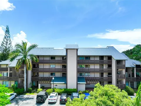 121 SW 96th Ter #202, Plantation, FL 33324