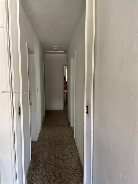 110 Hampton Ln, Key Biscayne, FL 33149 photo 12