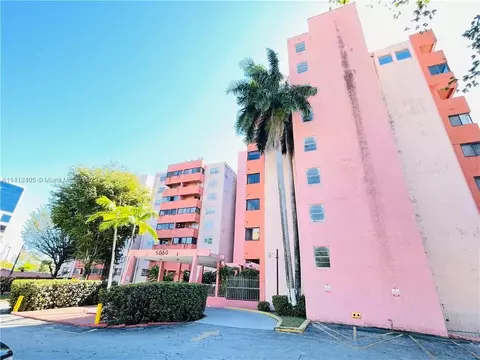 5050 NW 7th St #402, Miami, FL 33126
