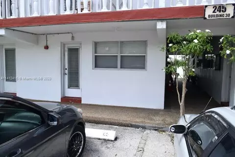 245 NE 191st St #3007, Miami, FL 33179