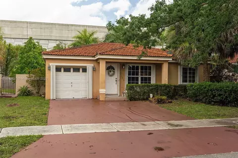 19062 NW 91st Ct, Hialeah, FL 33018