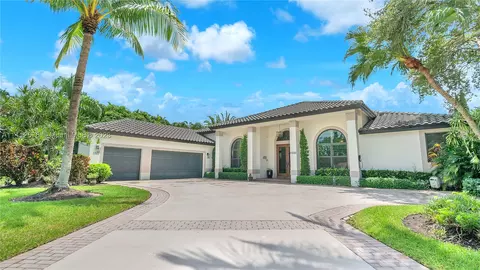 3400 Carlton Ln, Davie, FL 33330