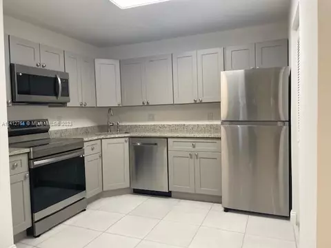 4835 Sable Pine Cir #D1, West Palm Beach, FL 33417