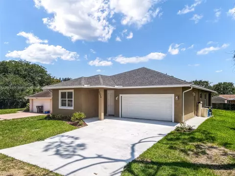 6454 Alexander Rd, West Palm Beach, FL 33413